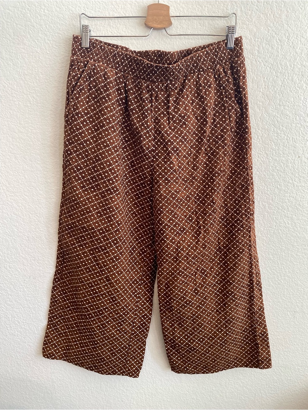 Hurley Brown and White Patterned Elastic Waist Pants